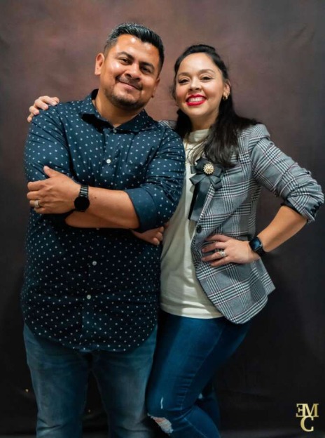 Pastores Víctor y Miriam Bustamante — Casa Misionera Emmanuel (Antioch, CA)