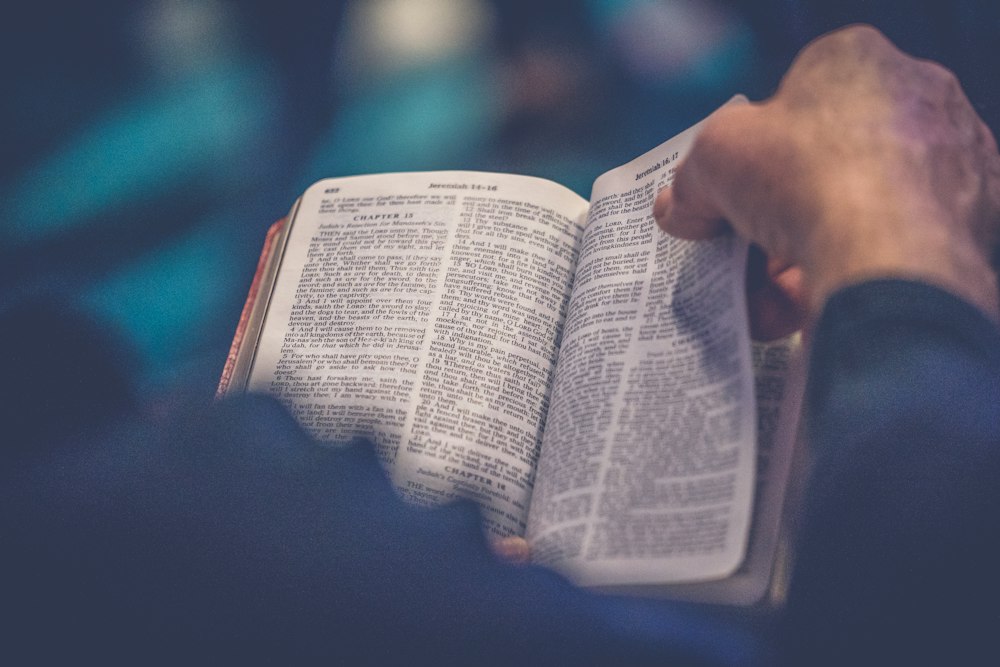 Mentoría Espiritual y Orientación Bíblica